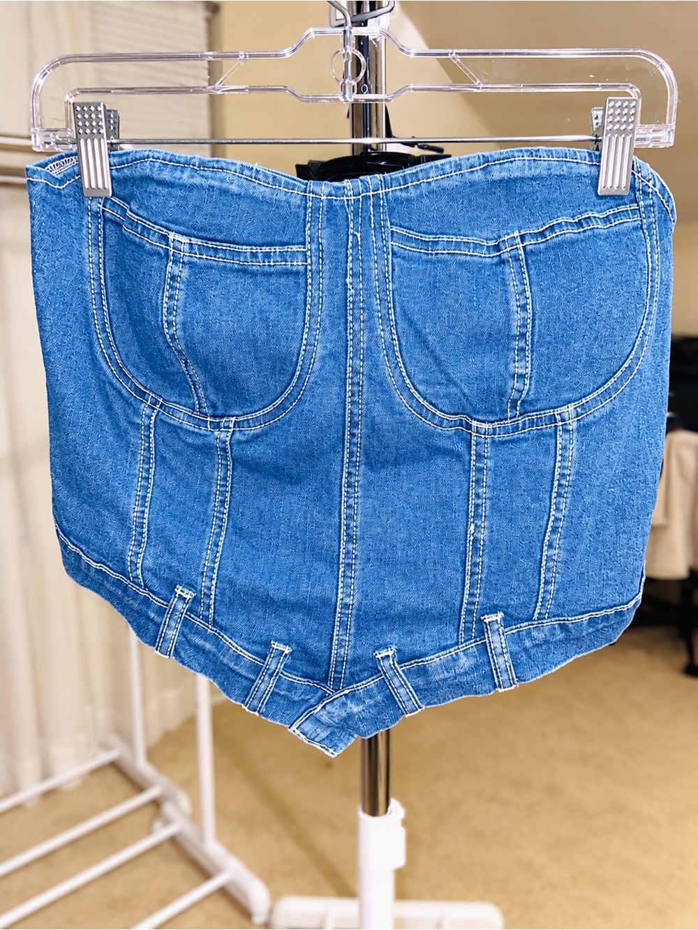 SHEIN Blue Strapless Denim Crop Top